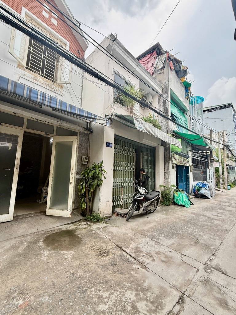 SĂN NHÀ MẶT TIỀN GIÁ RẺ - CHỈ NHỈNH 3TY5 - MUA NGAY KẺO LỠ